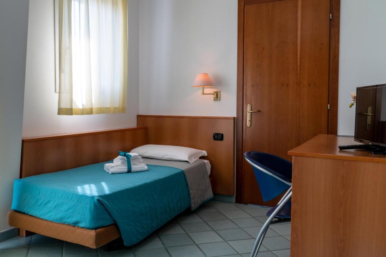 Hotel Alisei Lignano Sabbiadoro Luaran gambar
